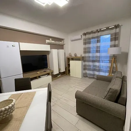La Casa Di Giuseppe Vista Mare Apartment *