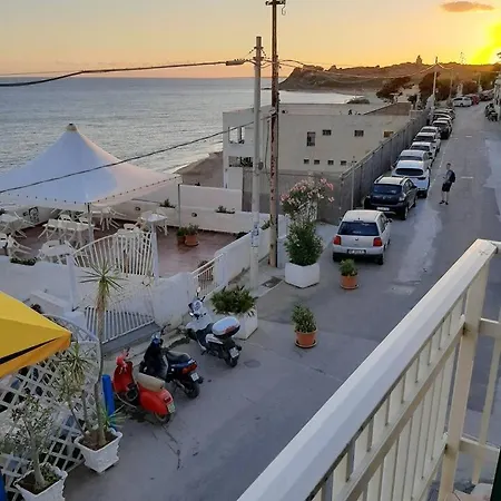 La Casa Di Giuseppe Vista Mare * مارينيلا دي سيلينونتي
